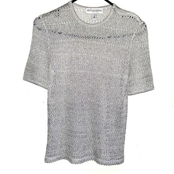Vintage St. John Griffith Gray Silver Metallic Knit Crochet Top size 6 - Picture 1 of 7